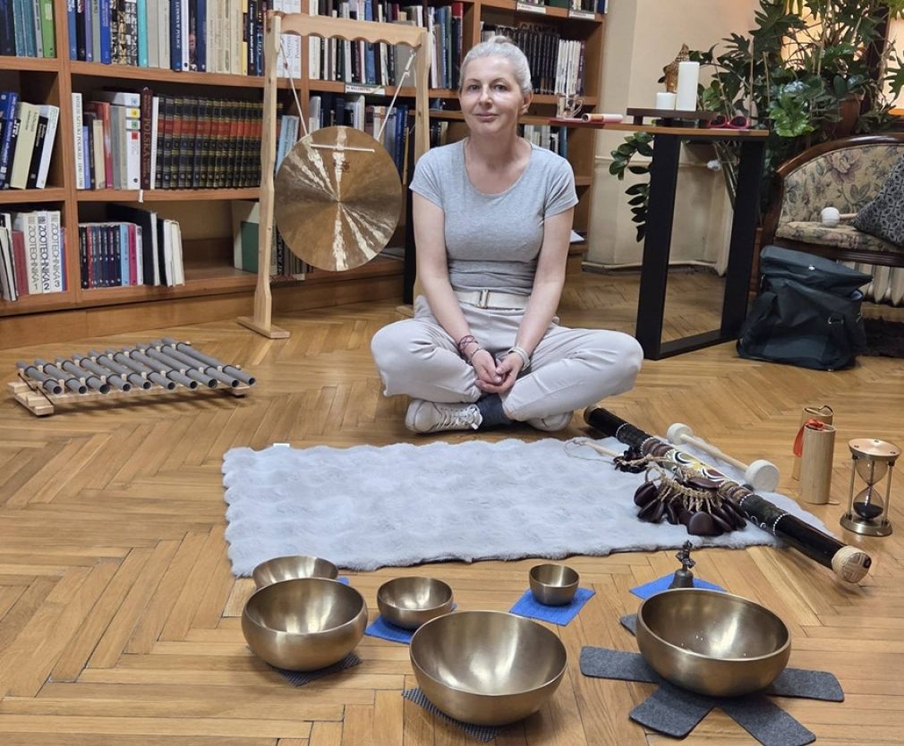 Popołudnie ze śpiewającymi misami tybetańskimi