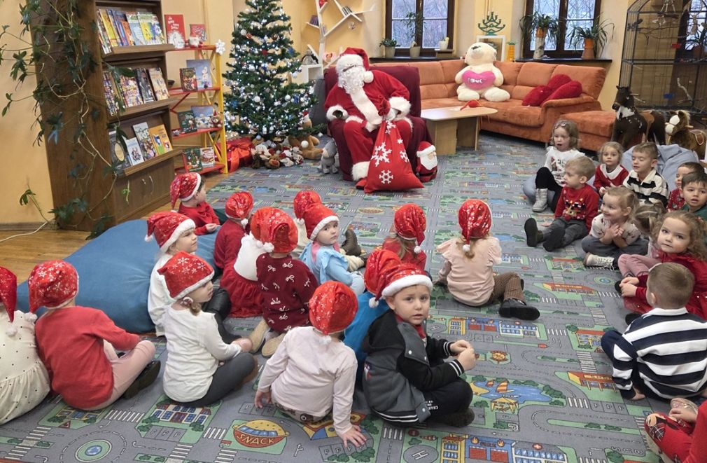 Mikołajki w bibliotece