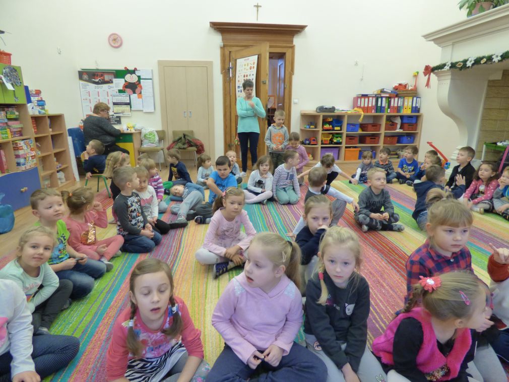 Czytamy przedszkolakom