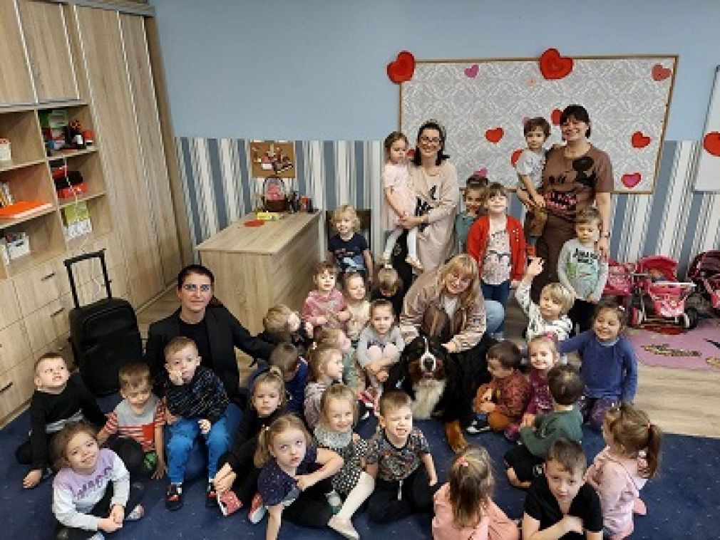 Luty z biblioteką